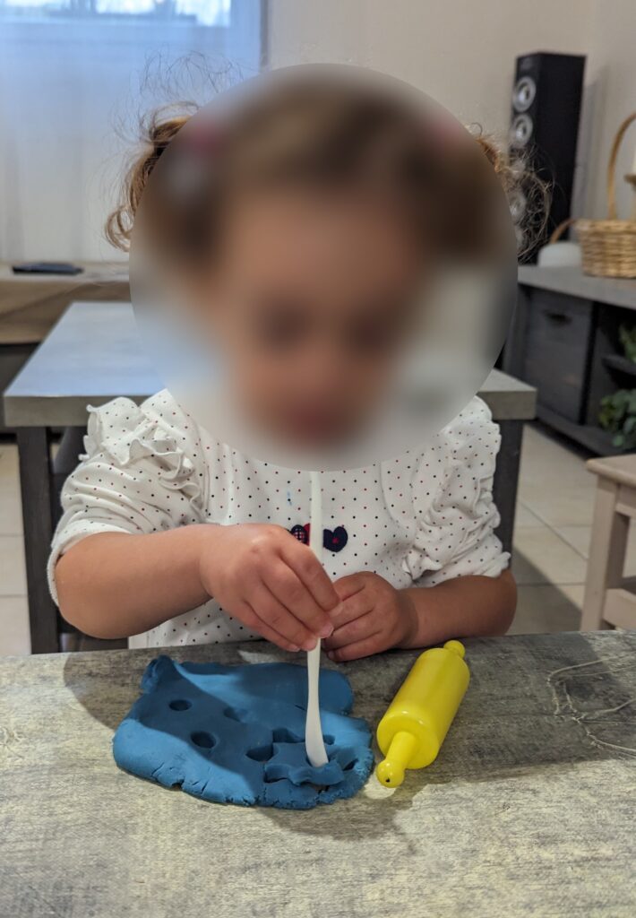 enfant chez assistante maternelle