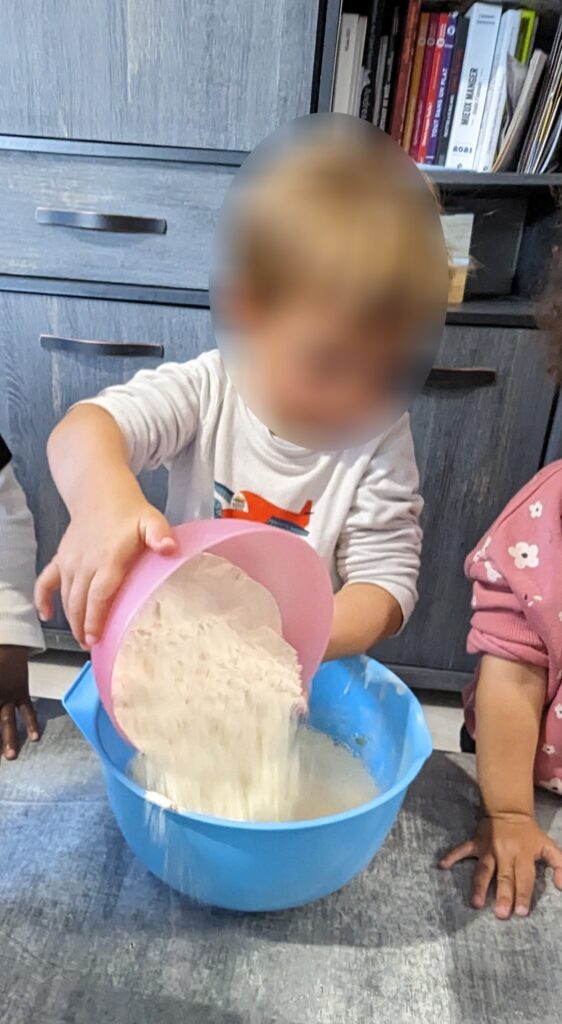 assistante maternelle pâtisserie