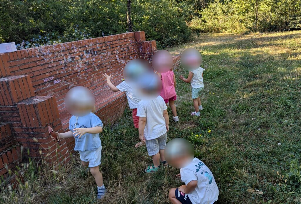 assistante maternelle colomiers bulles
