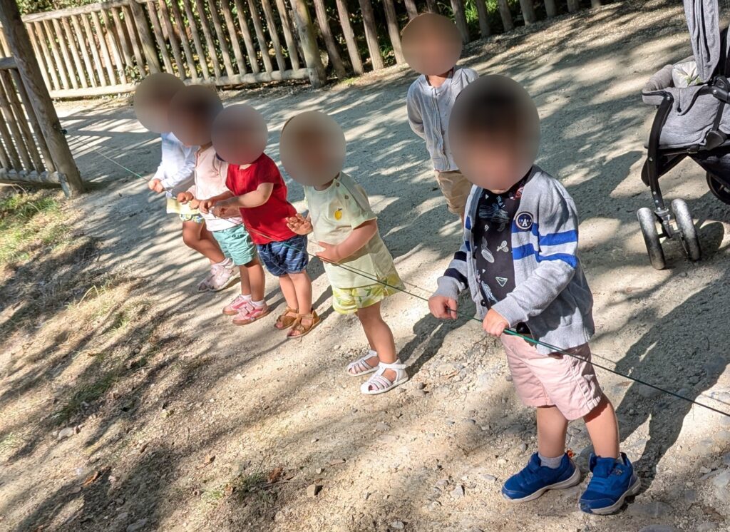 assistante maternelle colomiers les porcs épique