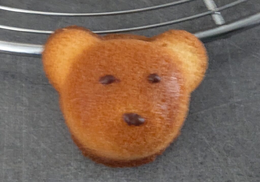 assistante maternelle colomiers gâteau nounours