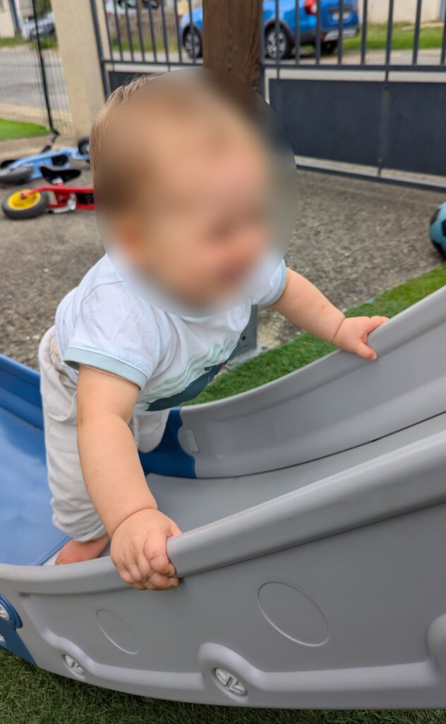 assistante maternelle colomiers toboggan