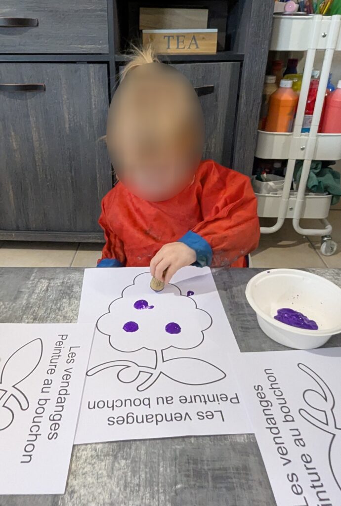 assistante maternelle colomiers tampon raisin